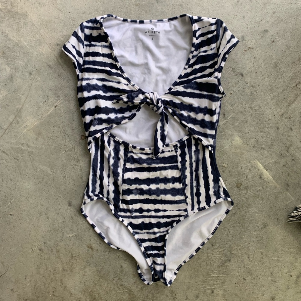 Athleta swimsuit